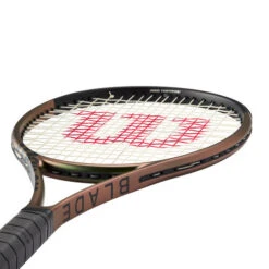 Wilson Blade 98 16X19 V8 Tour Racket -Wilson Tennis Shop 03694000 11