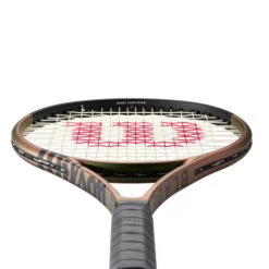Wilson Blade 104 V8 Tour Racket -Wilson Tennis Shop 03695000 10